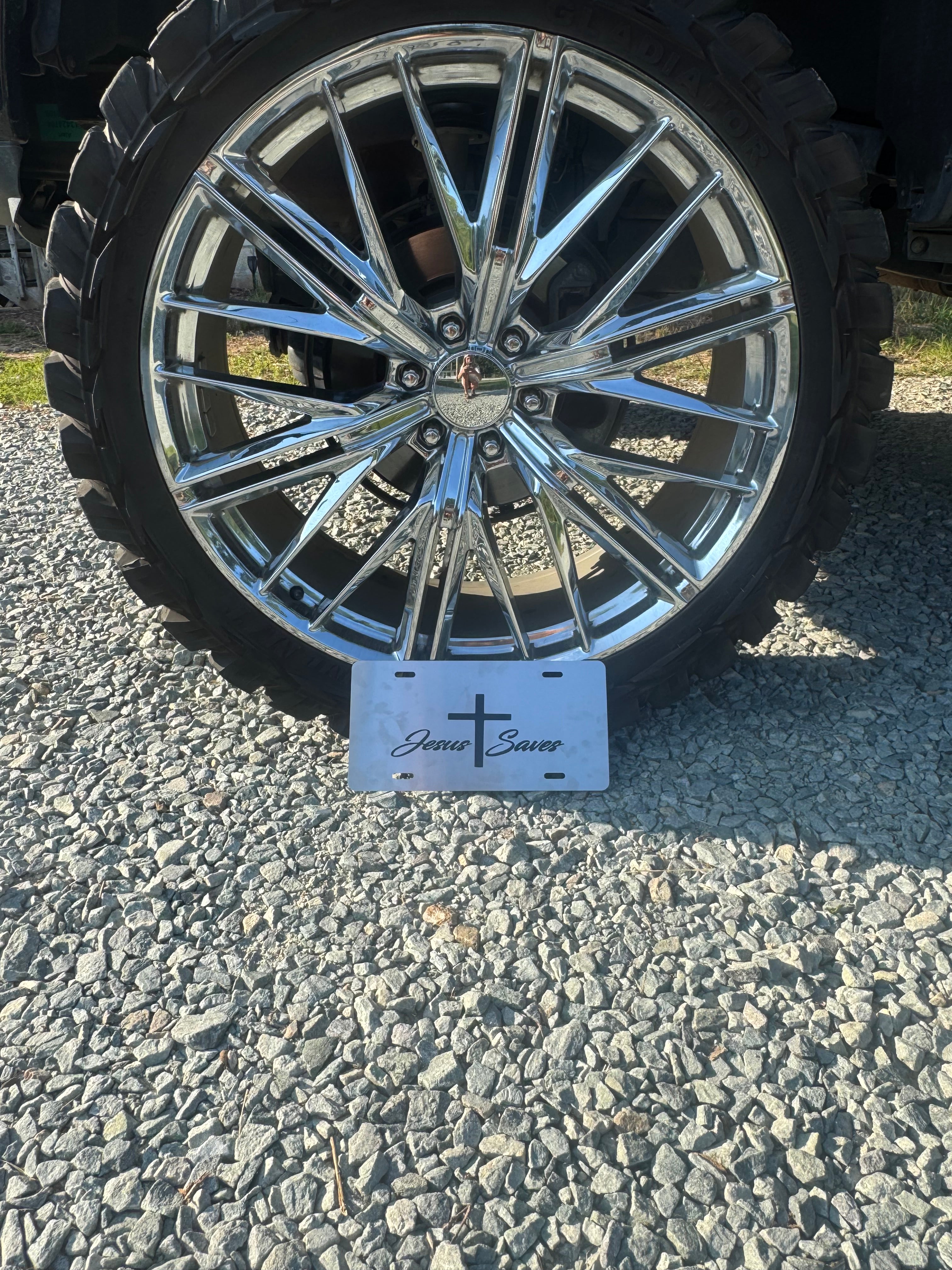 Jesus saves plate